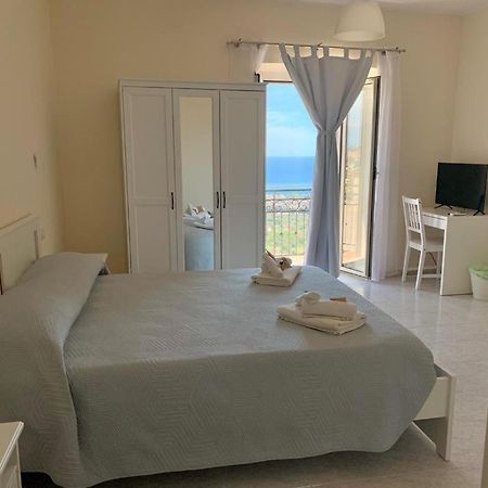 Il Nido Delle Rondini Formia Exterior foto