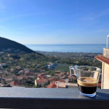 Il Nido Delle Rondini Formia Exterior foto